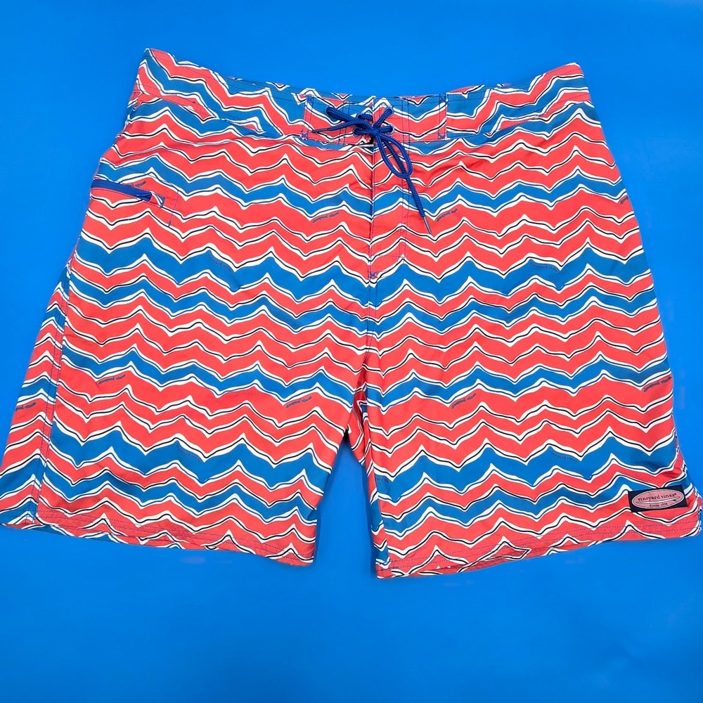 Vineyard Vines Mens 40 Board Shorts Unlined Red White Blue Chevron‎ Swim Trunks